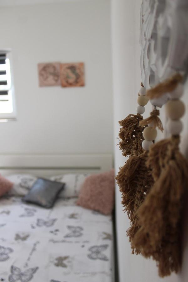 Cozy Corners Lejlighed Nin Eksteriør billede